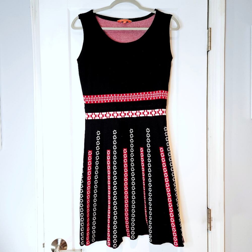 ModCloth Knit Fit & Flare Sweater Dress Black Red Geometric Retro Sleeveless L